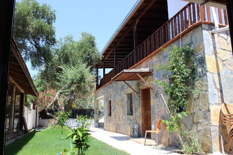 Sahin Motel & Restaurant Yaliciftlik Buitenkant foto